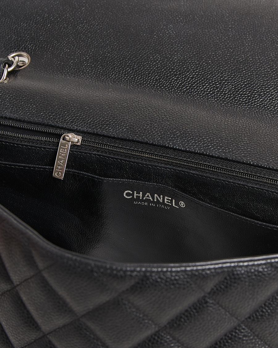 Hombres | Chanel Pre-Owned Classic Single Flap Maxi Black Caviar | Chanel Pre-Owned | Classic Single Flap Maxi Black Caviar
