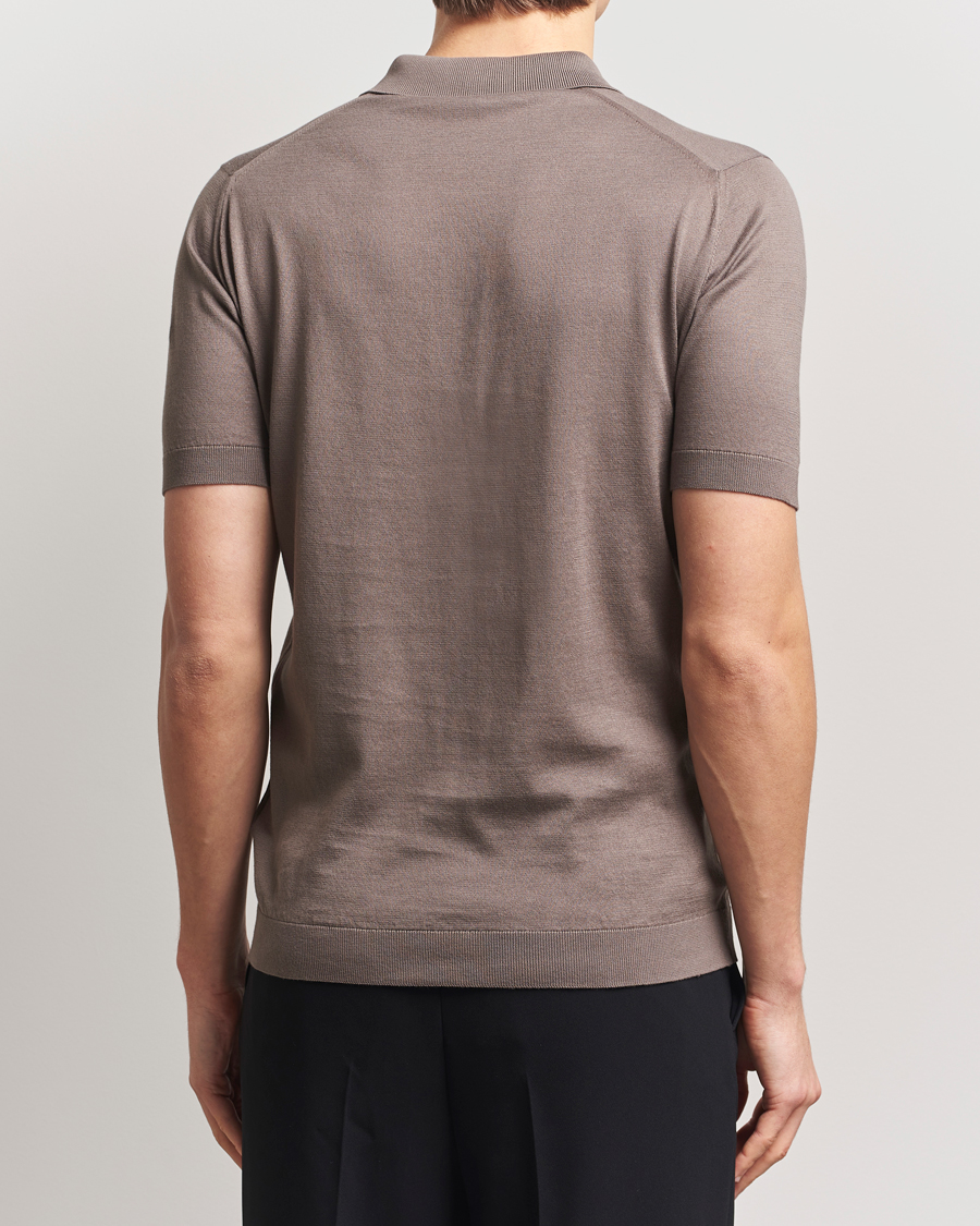 Hombres | Polos | John Smedley | Adrian Slim Fit Sea Island Polo Beige Musk