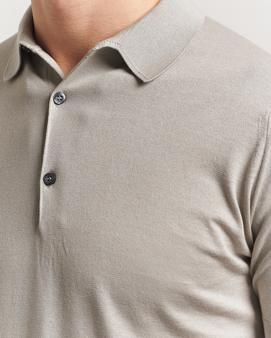 Hombres | Polos | John Smedley | Adrian Slim Fit Sea Island Polo Parchment