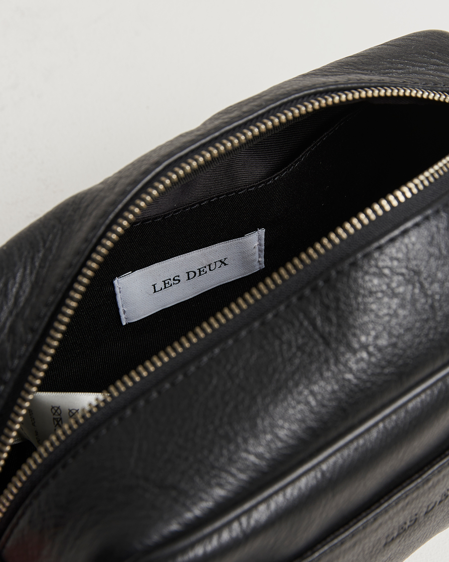 Hombres | Les Deux Leather Washbag Black | LES DEUX | Leather Washbag Black