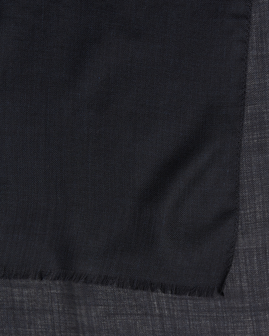 Hombres | Piacenza Cashmere Chic Cashmere Scarf Navy | Piacenza Cashmere | Chic Cashmere Scarf Navy