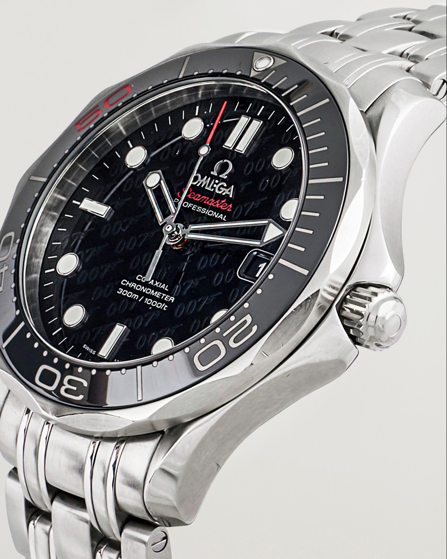 Hombres | Pre-Owned & Vintage Watches | Omega Pre-Owned | SMP 300M James Bond 007