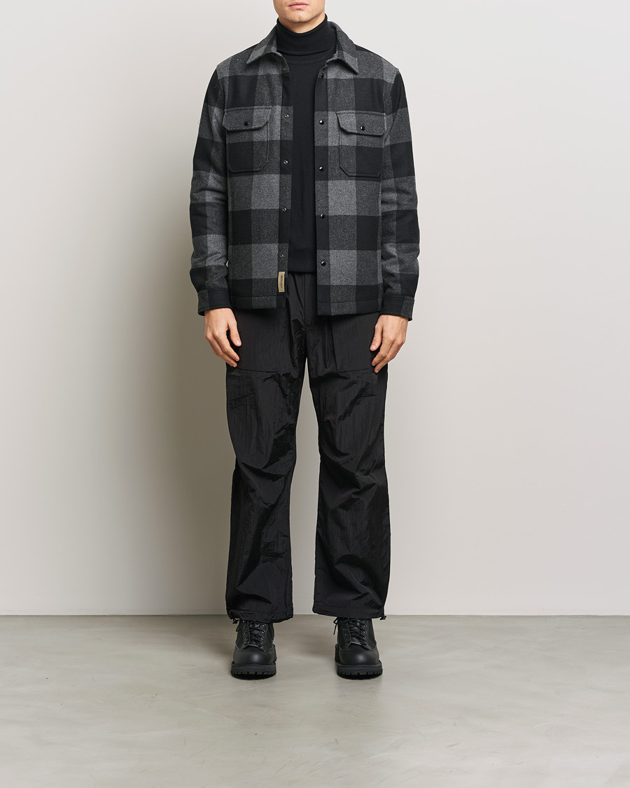 Hombres | Pantalones | Woolrich | Ripstop Nylon Pants by Todd Snyder Black