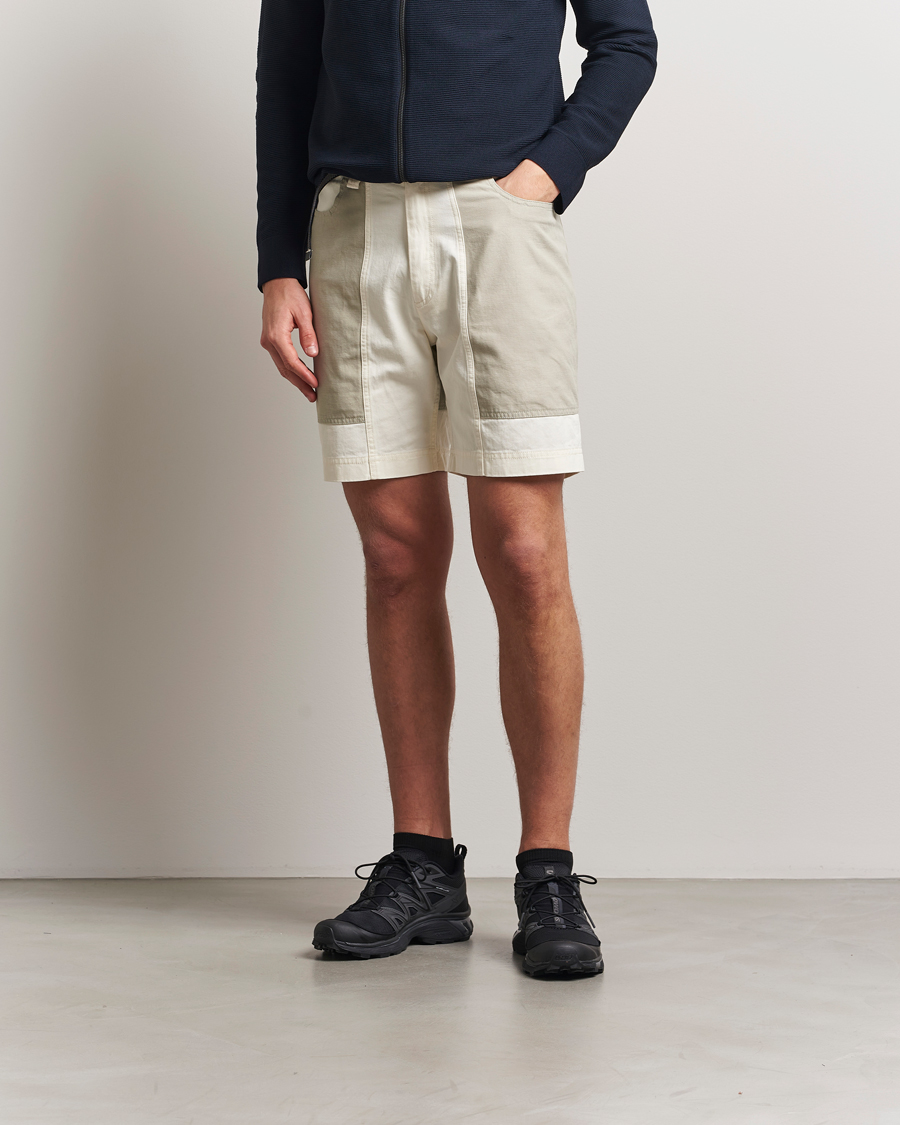 Hombres | Pantalones cortos | Sail Racing | Breeze Cotton Twill Blocked Shorts Off White