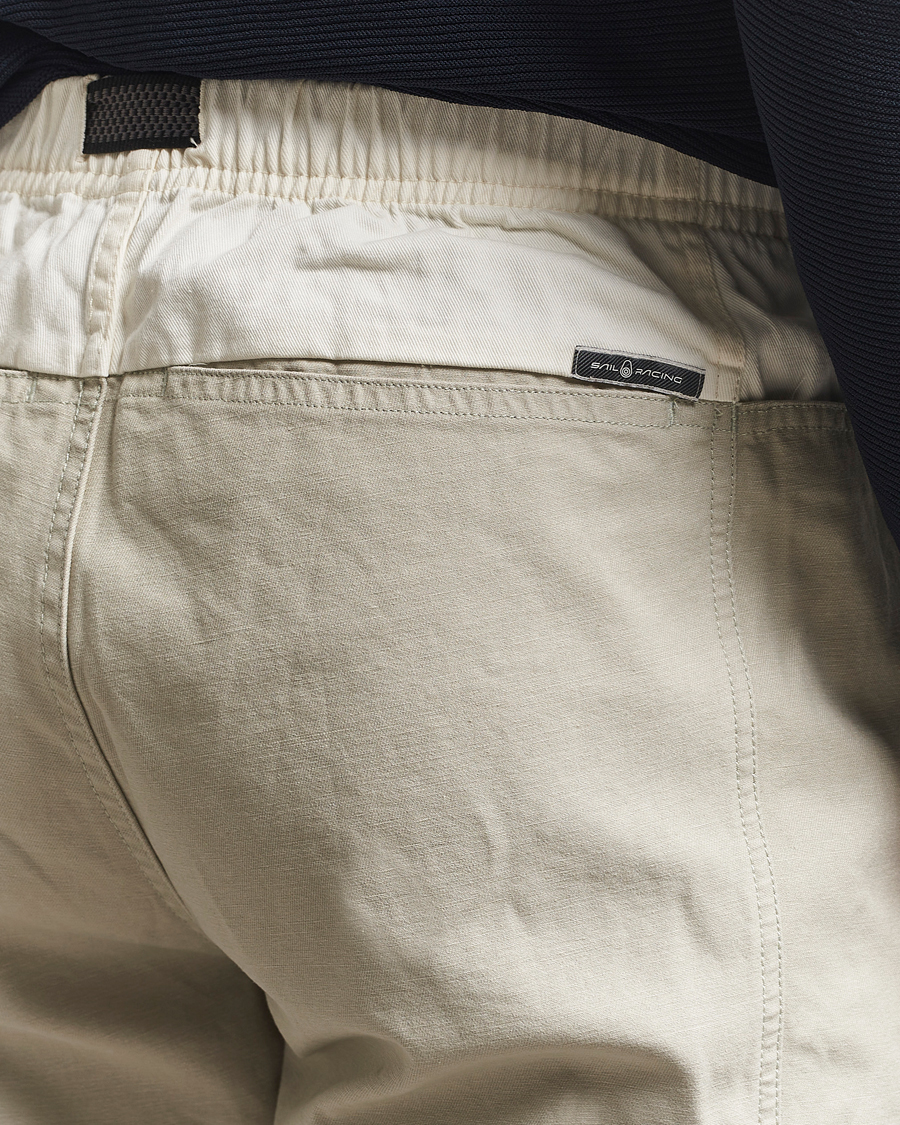 Hombres | Pantalones cortos | Sail Racing | Breeze Cotton Twill Blocked Shorts Off White