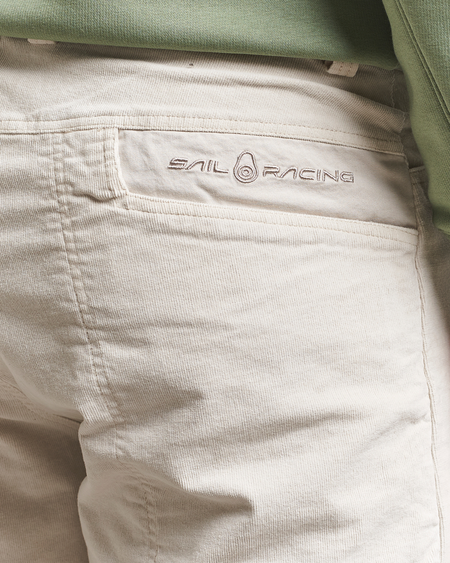 Hombres | Pantalones cortos | Sail Racing | Grinder Corduroy Shorts Sand