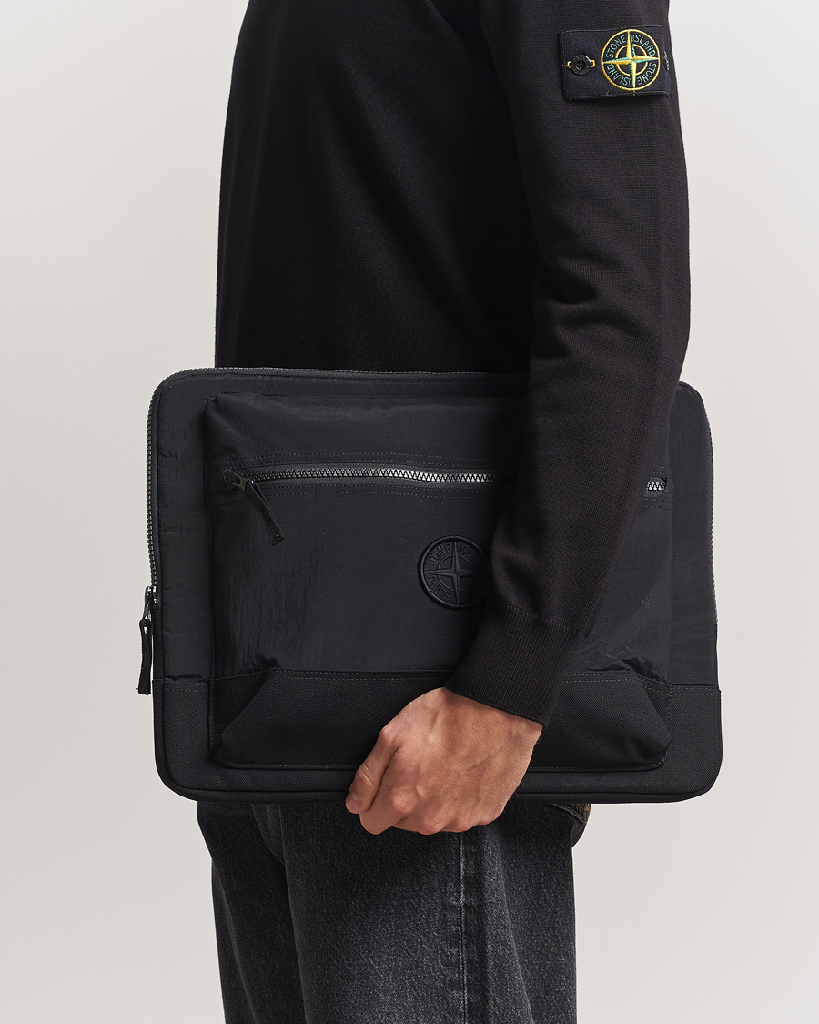 Hombres | Stone Island Nylon Metal Pouch Portfolio Black | Stone Island | Nylon Metal Pouch Portfolio Black