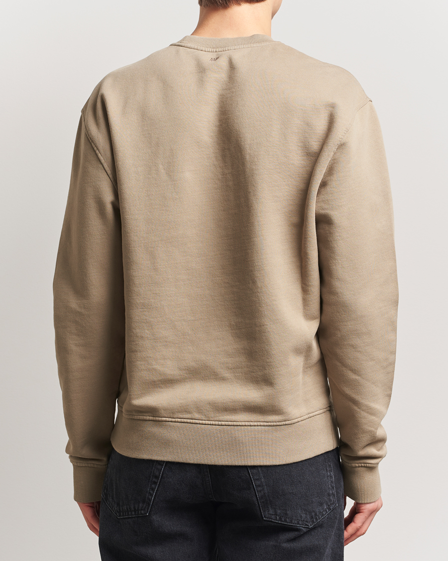 Hombres | Jerséis y prendas de punto | AMI | Off White Heart Logo Sweatshirt Beige
