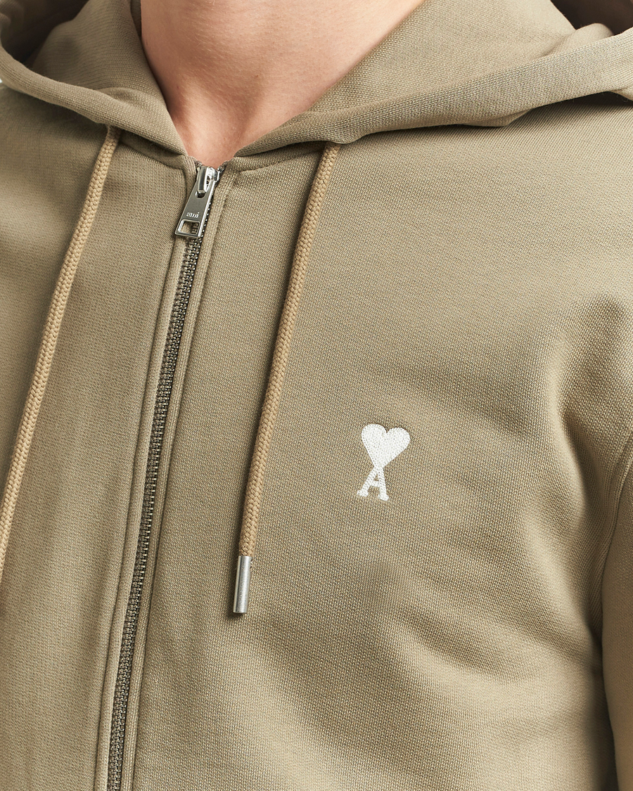 Hombres | Jerséis y prendas de punto | AMI | Off White Heart Logo Full Zip Hoodie Beige
