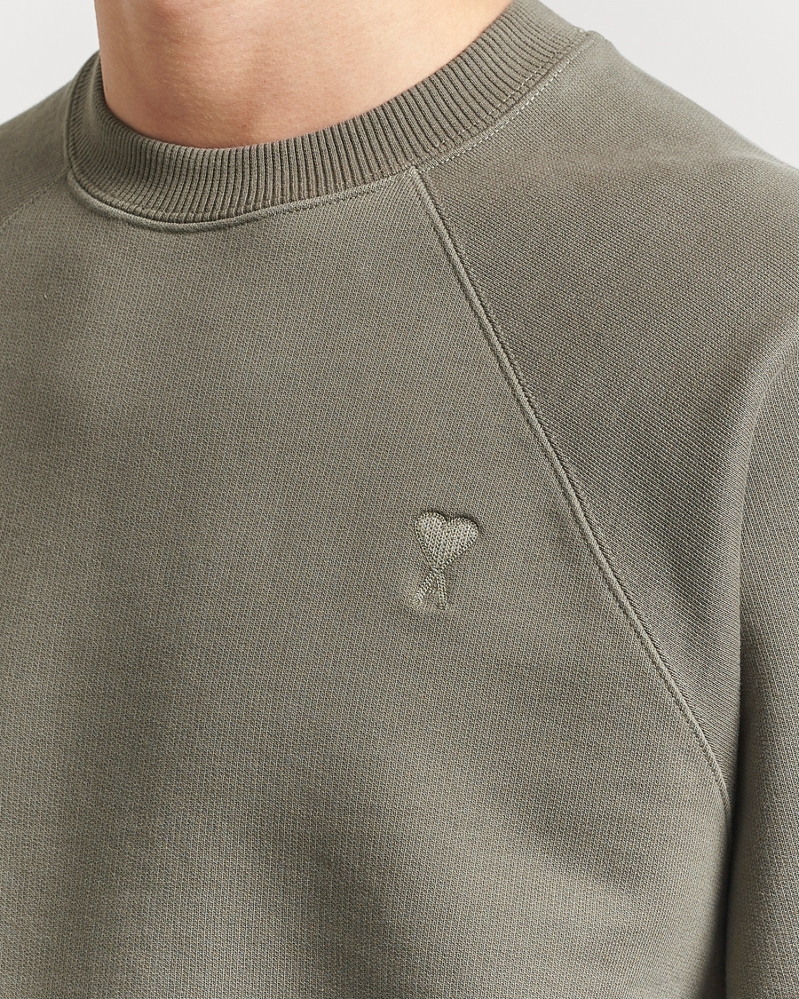 Hombres | Jerséis y prendas de punto | AMI | Tonal Heart Logo Sweatshirt Smoke Grey