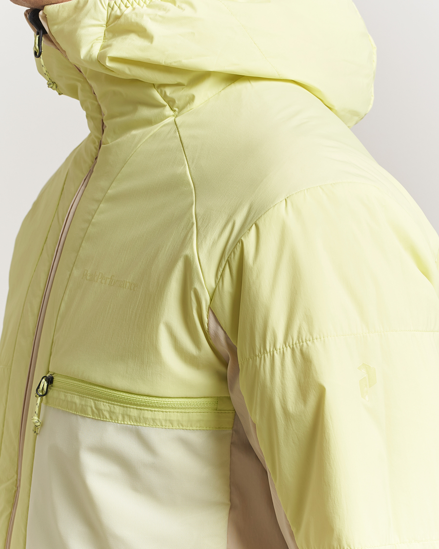 Hombres | Abrigos y chaquetas | Peak Performance | Freelight Reversible Hooded Jacket Sand Fog