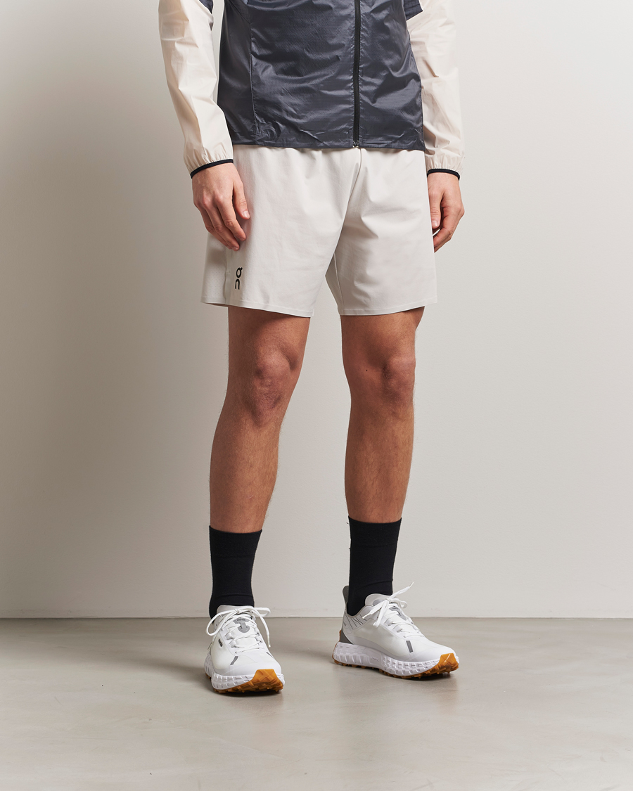 Hombres | Pantalones cortos | On | Performance 7 Inch Shorts Silver