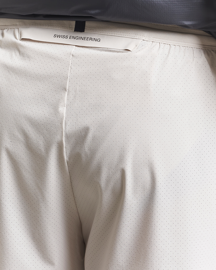 Hombres | Pantalones cortos | On | Performance 7 Inch Shorts Silver