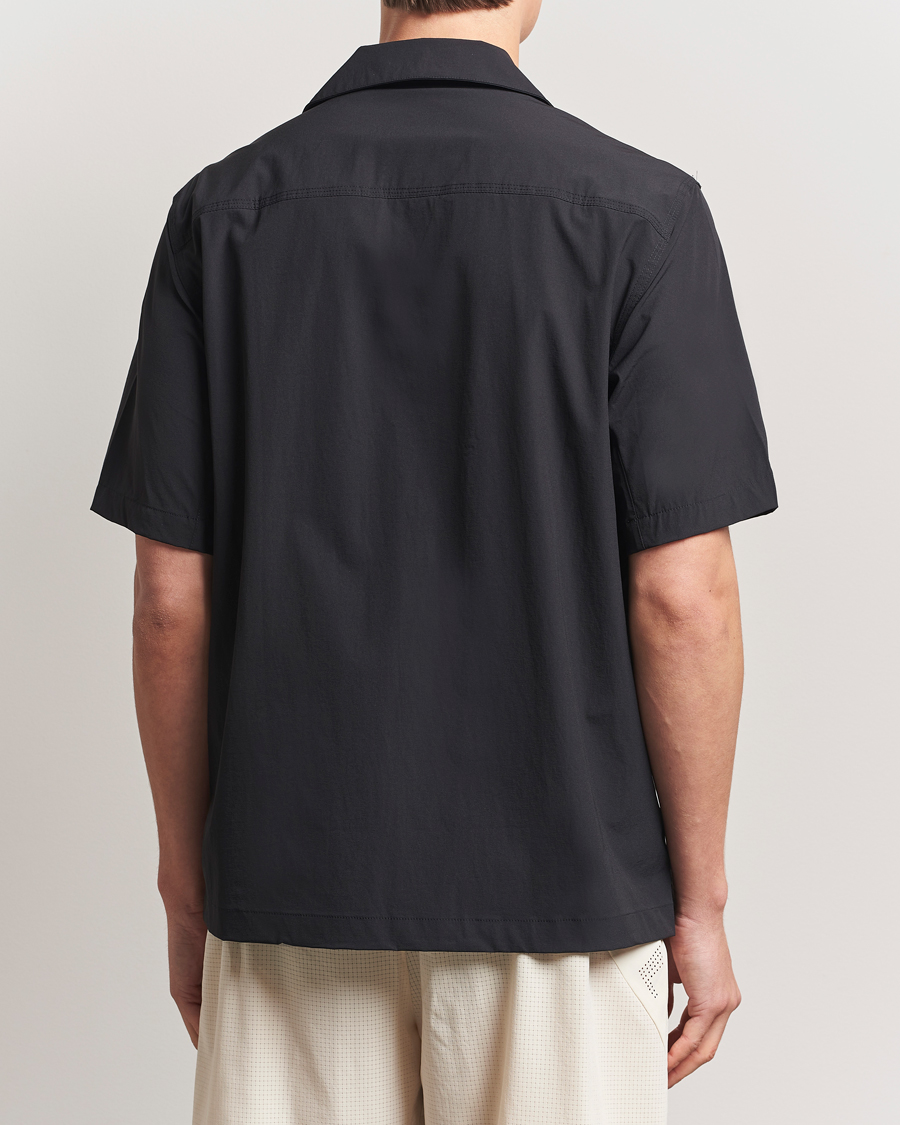 Hombres | Camisas | Oakley | Cuban Collar Short Sleeve Shirt Blackout