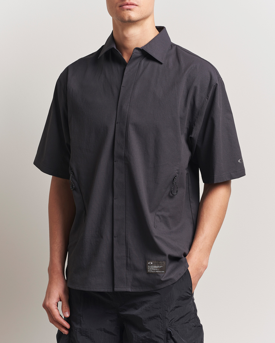 Hombres | Camisas | Oakley | Fuel Short Sleeve Shirt Phantom