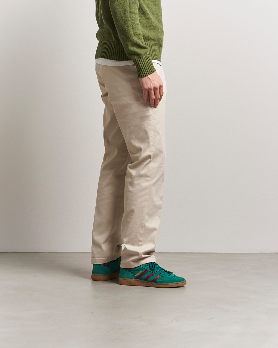 Hombres | adidas Originals Handball Spezial Sneaker Green/Red | adidas Originals | Handball Spezial Sneaker Green/Red