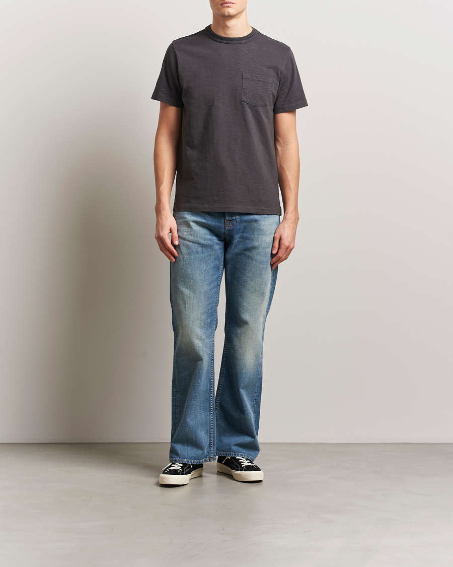 Hombres | Camisetas | Nudie Jeans | Roy Heavy Slub T-Shirt Antracite