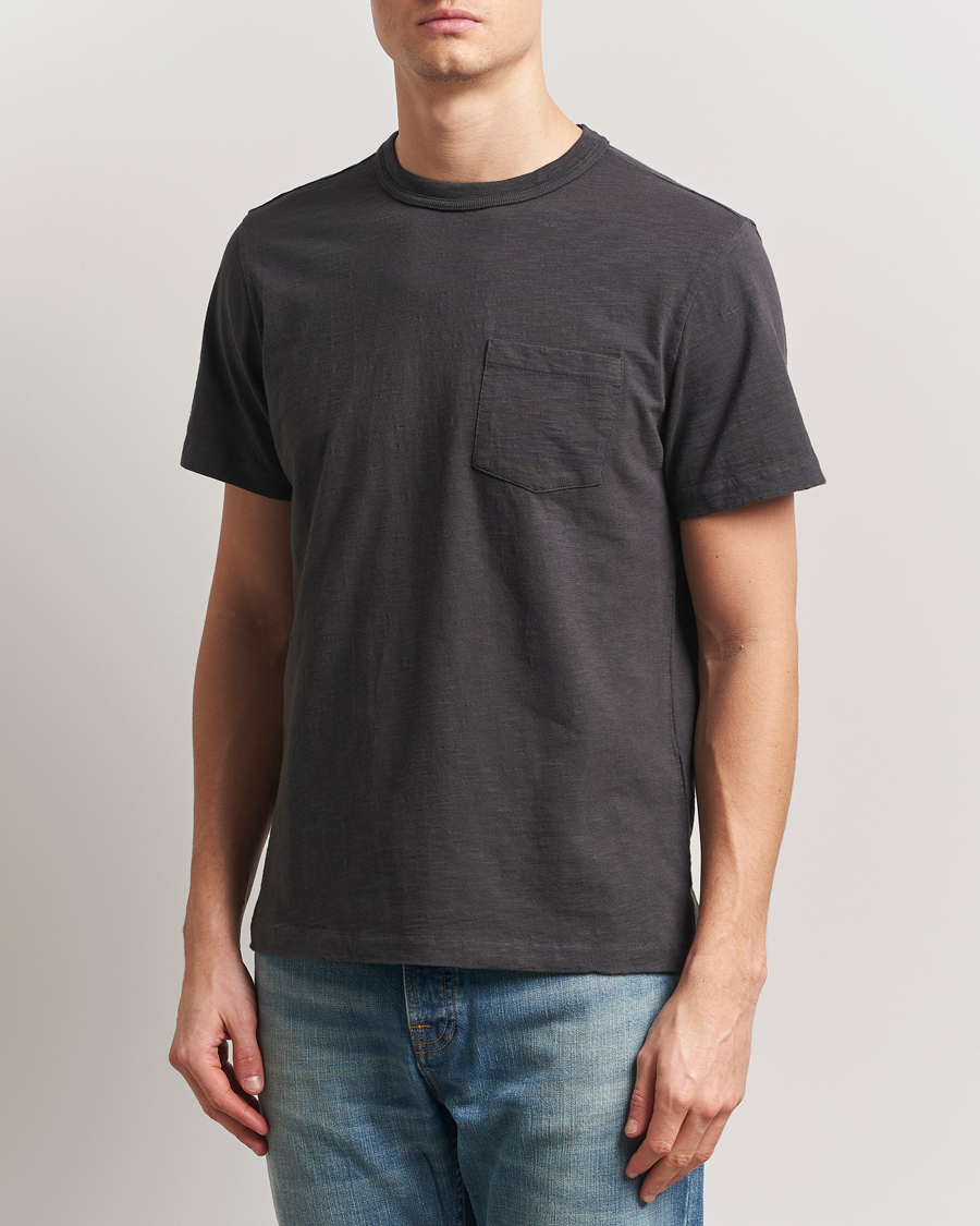 Hombres | Camisetas | Nudie Jeans | Roy Heavy Slub T-Shirt Antracite