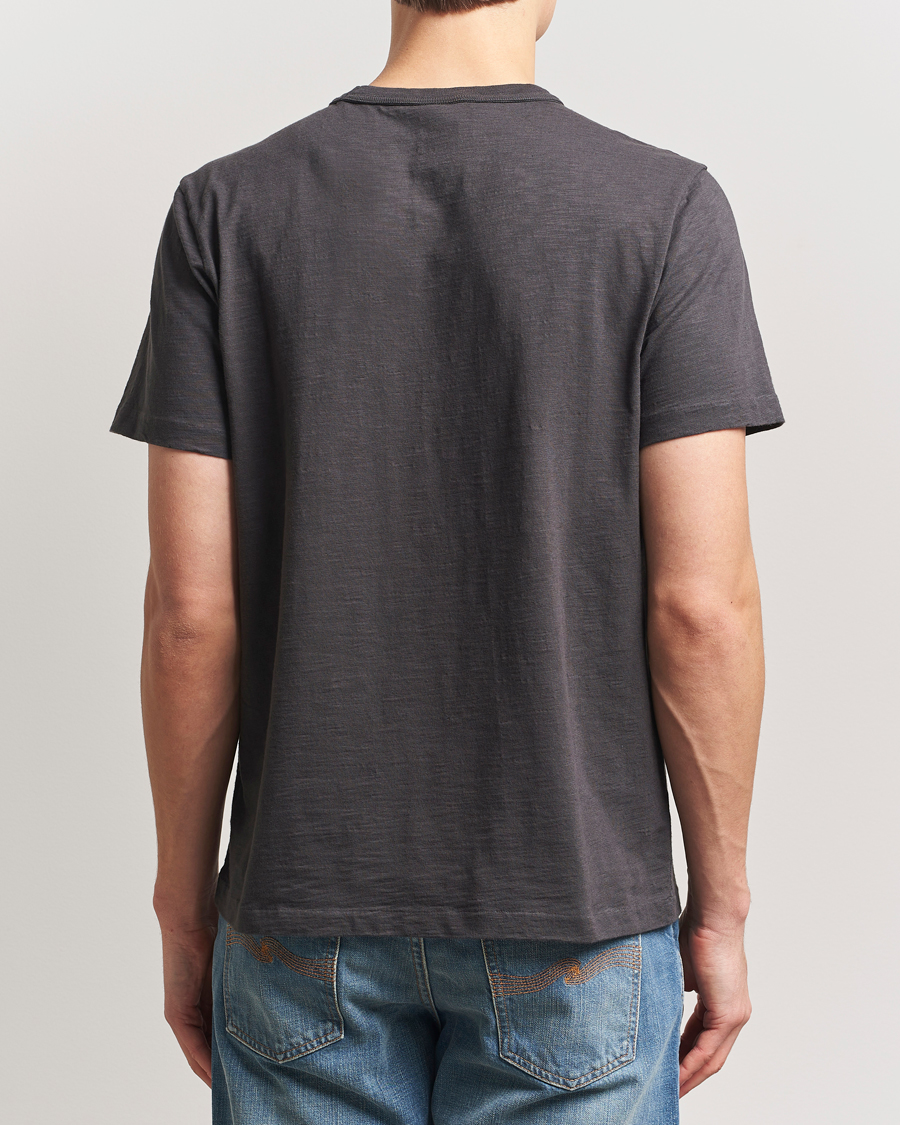 Hombres | Camisetas | Nudie Jeans | Roy Heavy Slub T-Shirt Antracite
