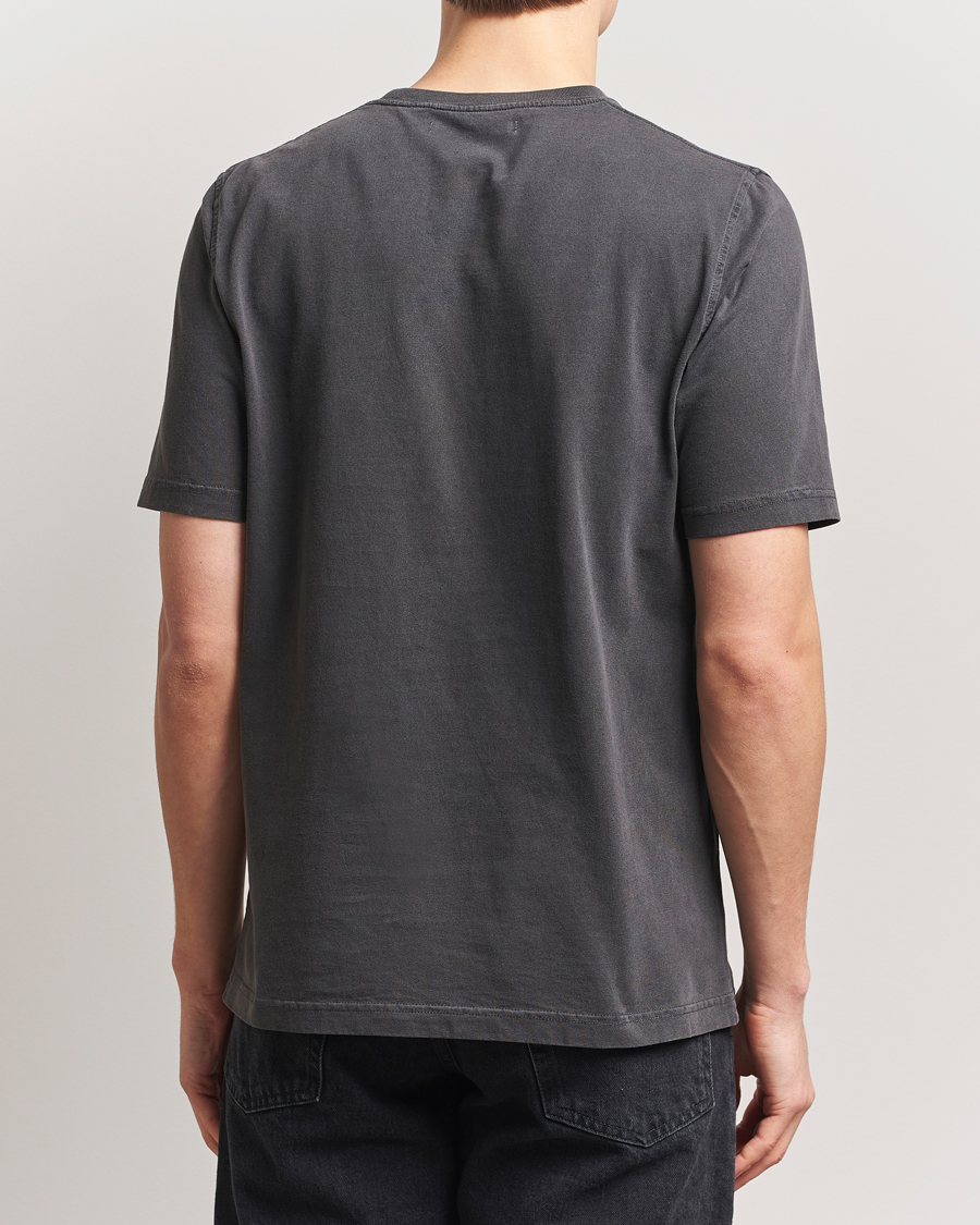 Hombres | Camisetas | Samsøe Samsøe | Marcus Center Logo T Crew Neck T-Shirt Washed Black