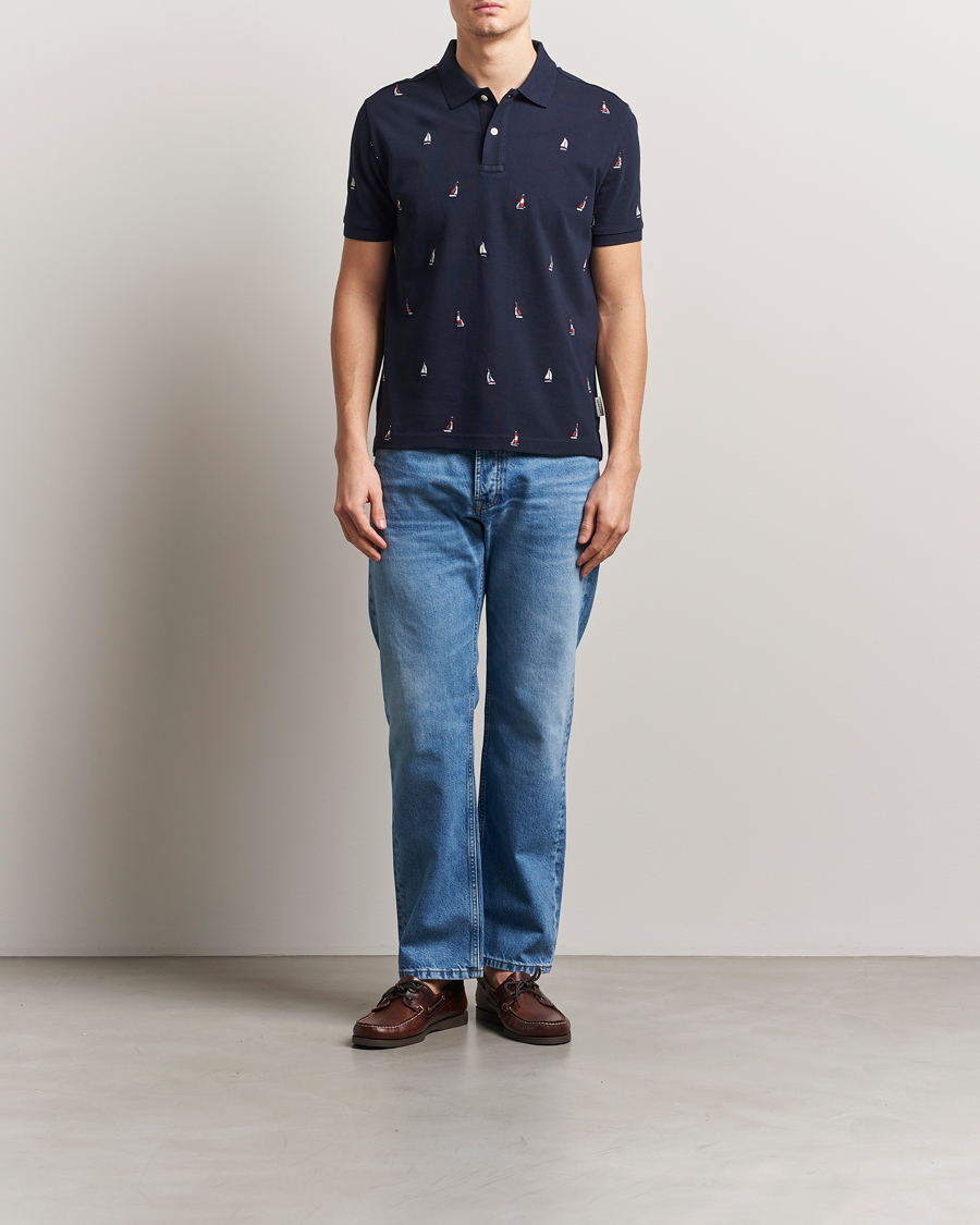 Hombres | Polos | GANT | Embroidered Sailing Polo Evening Blue
