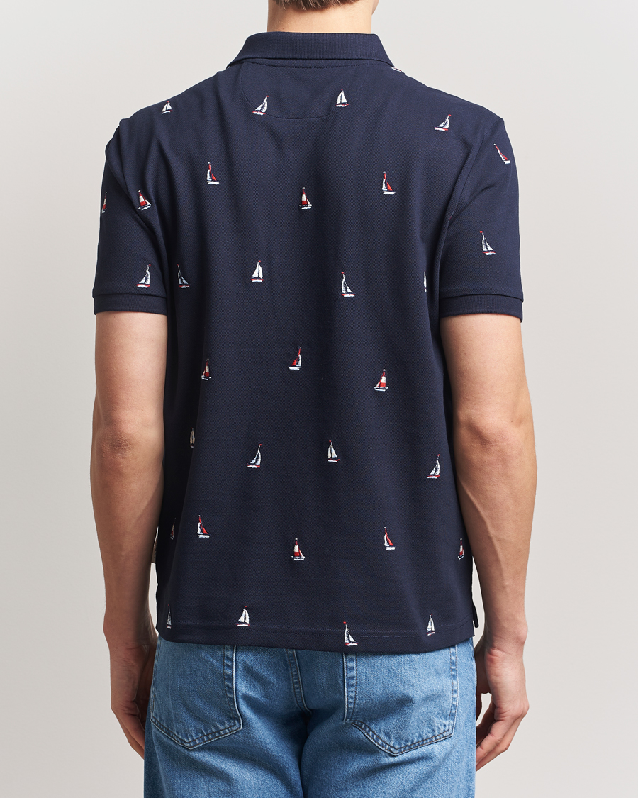 Hombres | Polos | GANT | Embroidered Sailing Polo Evening Blue
