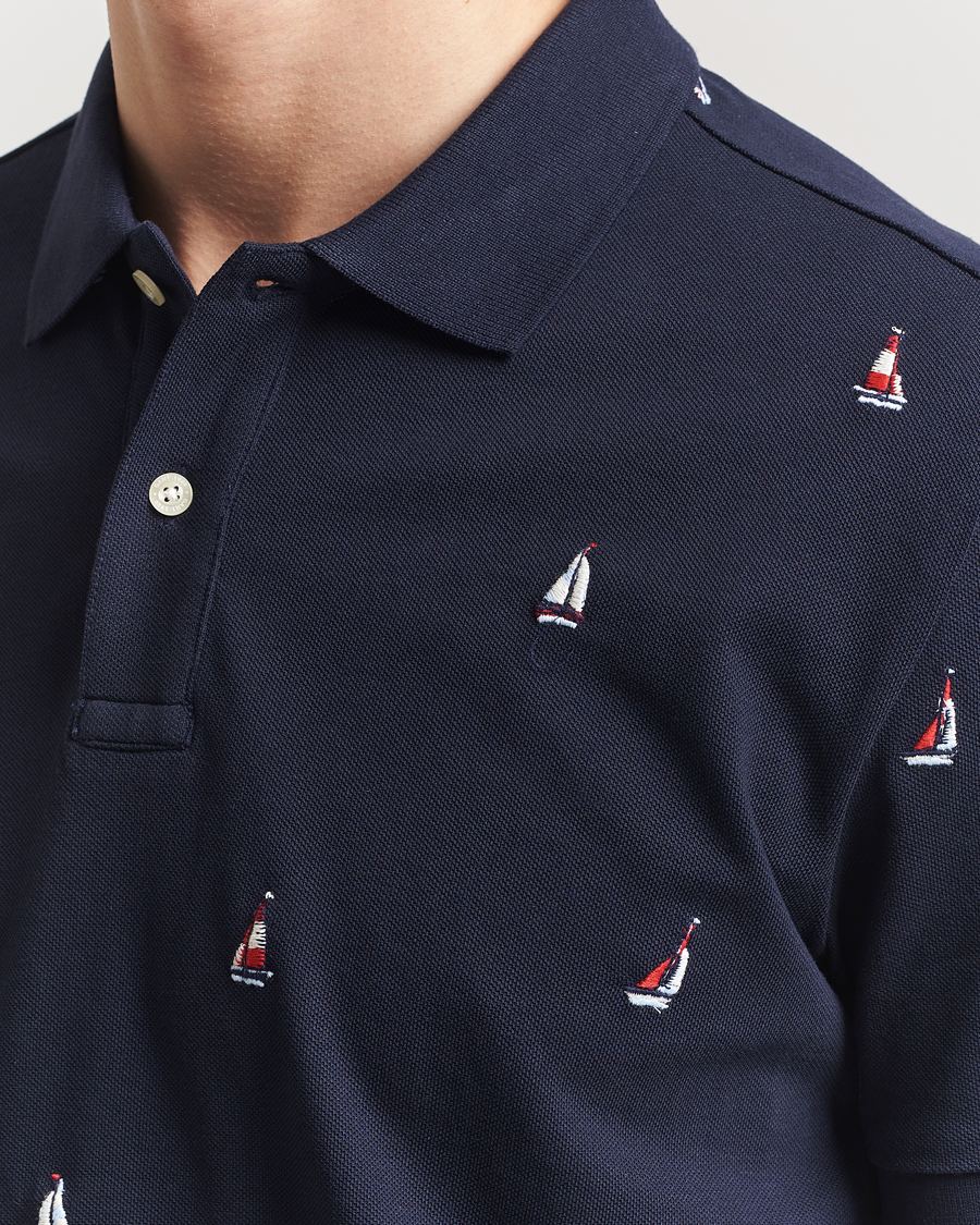 Hombres | Polos | GANT | Embroidered Sailing Polo Evening Blue