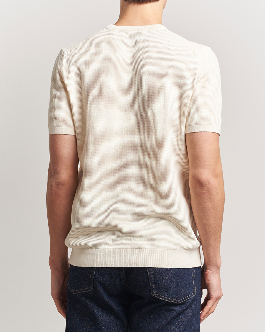 Hombres | Camisetas | GANT | Micro Textured Crew Neck T-shirt Cream