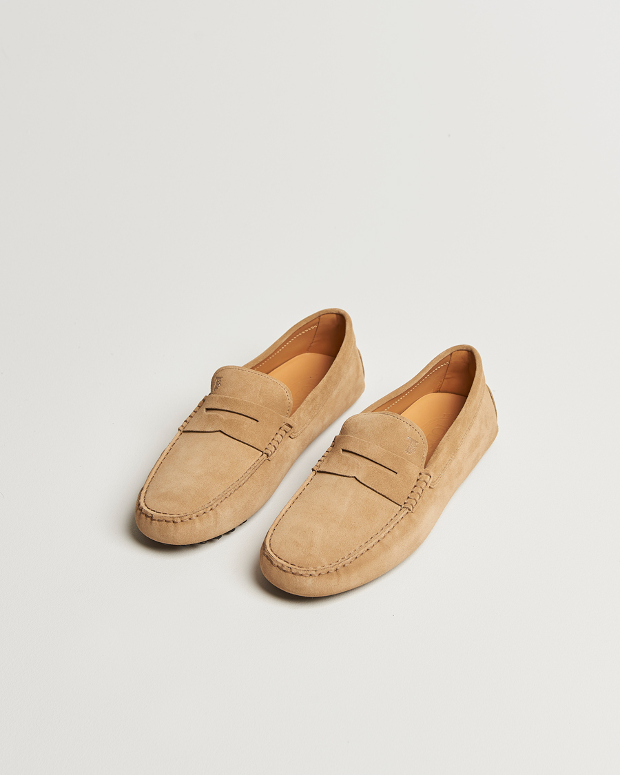 Hombres | Tod's Gommino Carshoe Beige Suede | Tod's | Gommino Carshoe Beige Suede