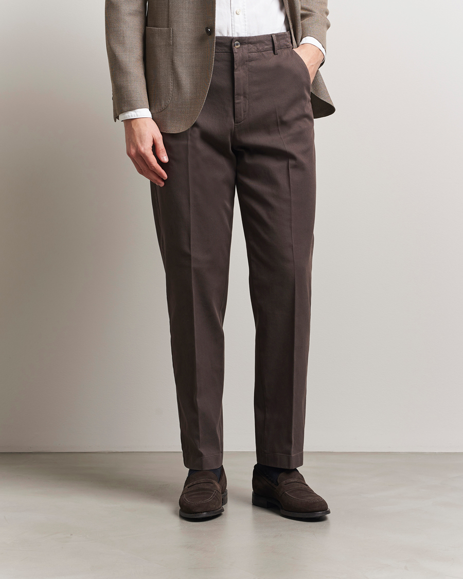 Hombres | Pantalones | Boglioli | Regular Fit Cotton Chinos Brown