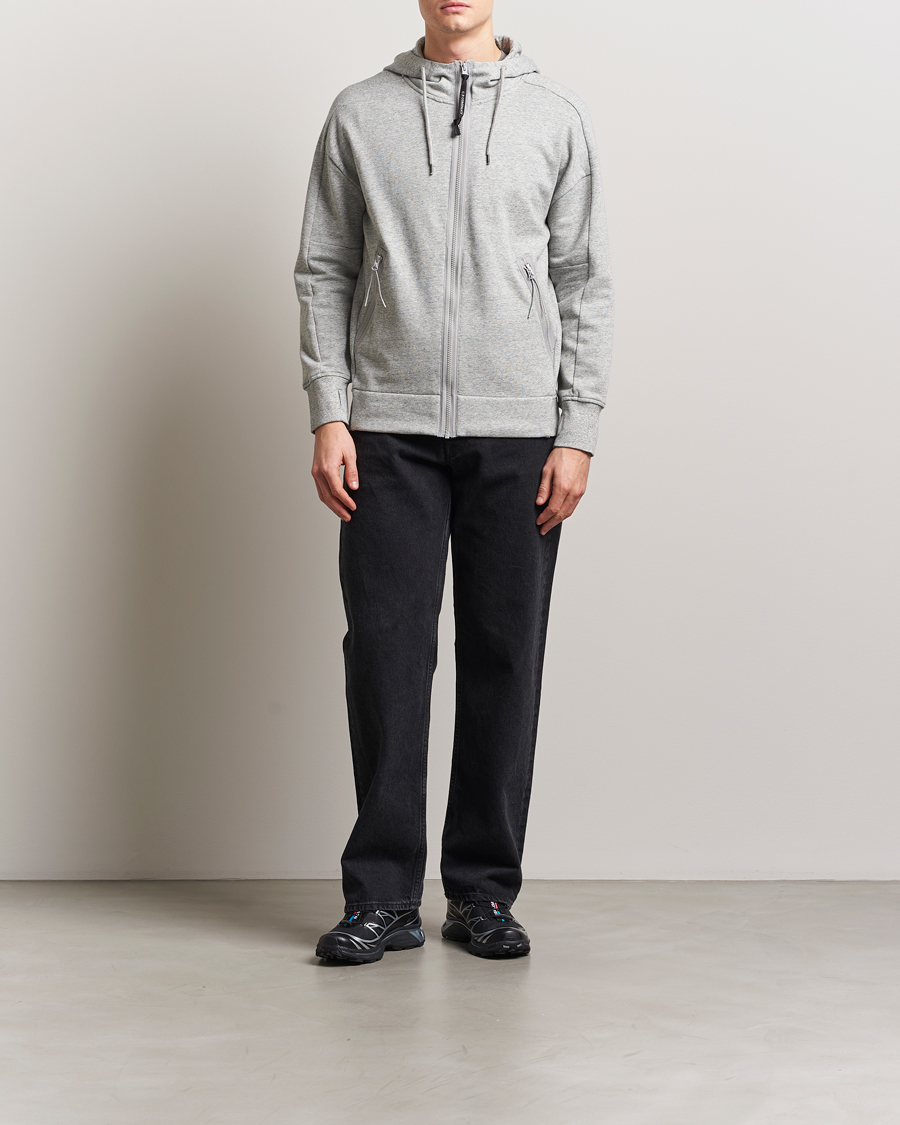 Hombres | Jerséis y prendas de punto | C.P. Company | Diagonal Raised Fleece Full Zip Goggle Hoodie Grey