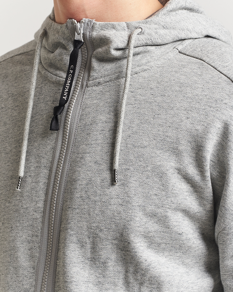 Hombres | Jerséis y prendas de punto | C.P. Company | Diagonal Raised Fleece Full Zip Goggle Hoodie Grey