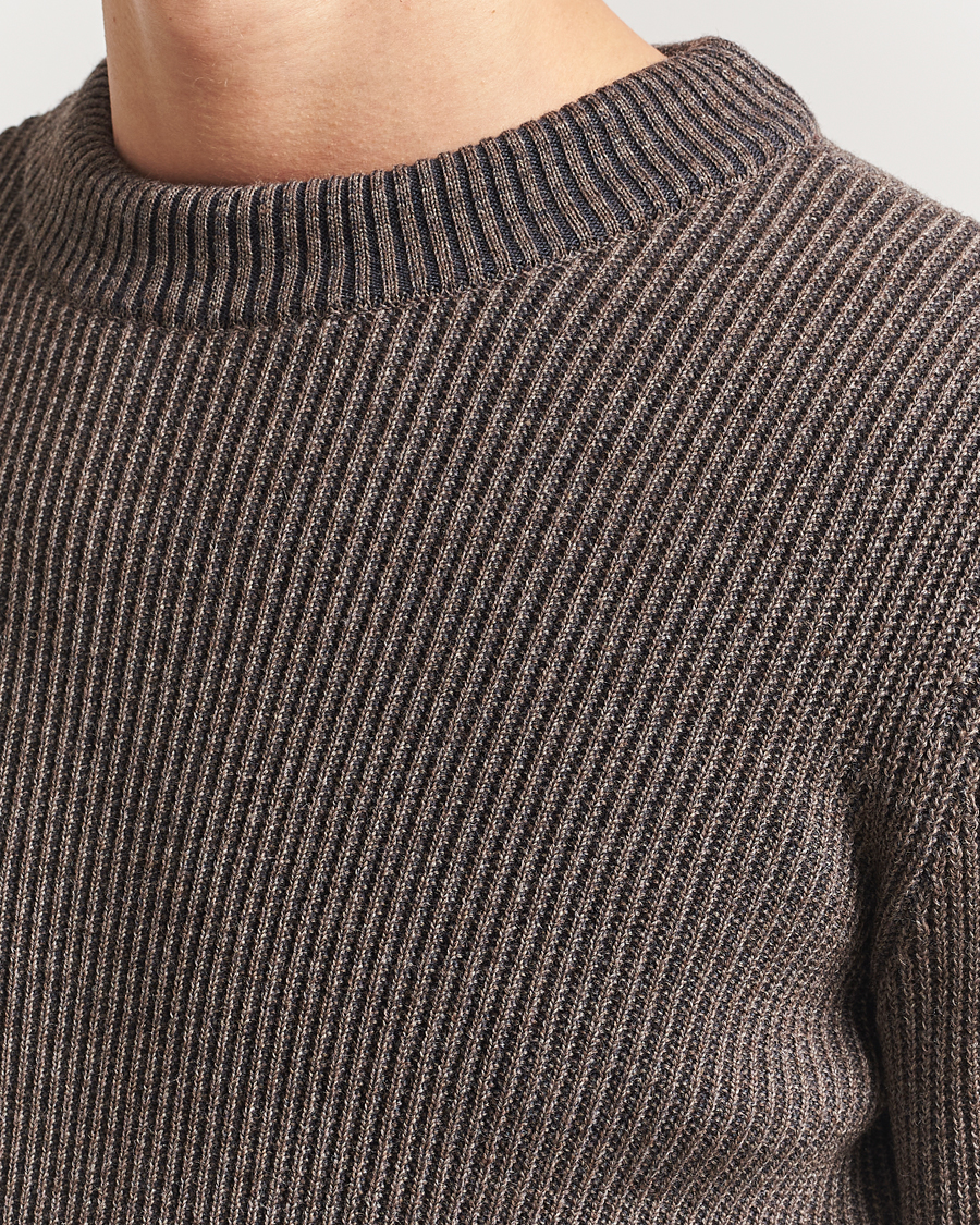 Hombres | Jerséis y prendas de punto | S.N.S. Herning | Fender Wool Crew Neck Terra Brown