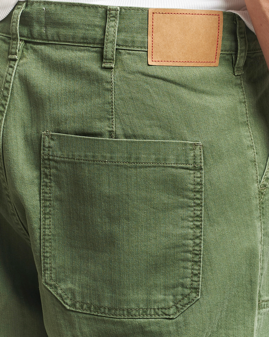 Hombres | Pantalones | Jeanerica | GM010 Genua Worker Chino Chevron Green