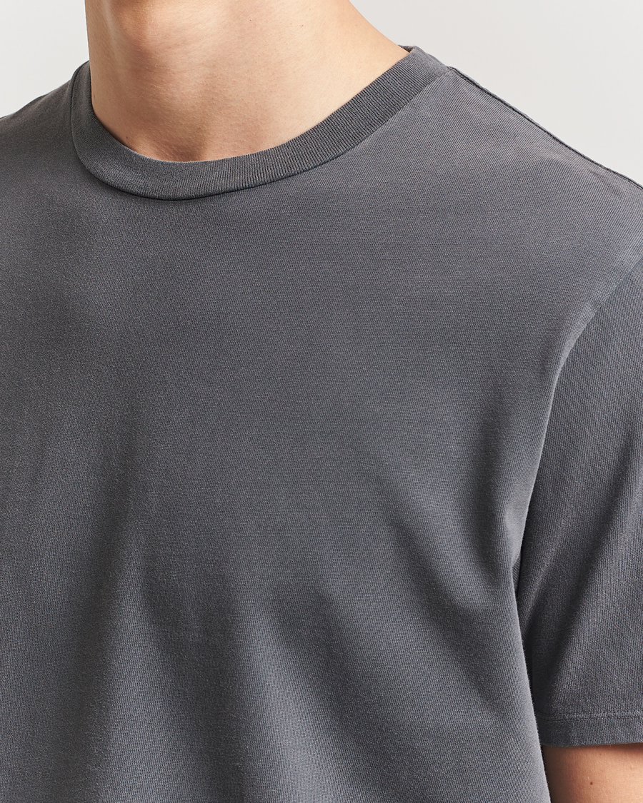 Hombres | Camisetas | Jeanerica | Delon Crew Neck T-Shirt Washed Black