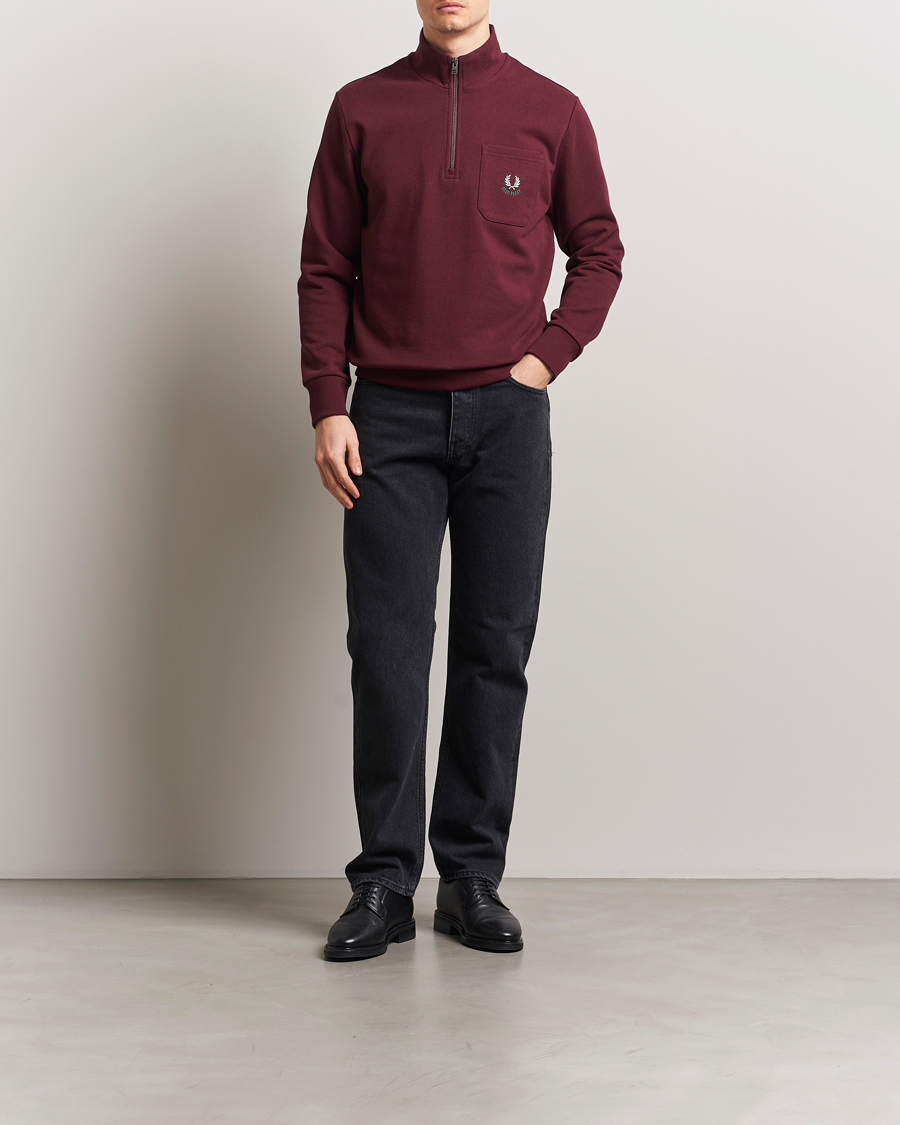 Hombres | Jerséis y prendas de punto | Fred Perry | Embroidered Champion Half Zip Oxblood