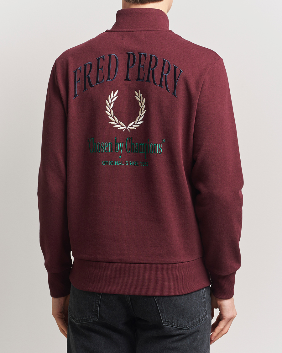 Hombres | Jerséis y prendas de punto | Fred Perry | Embroidered Champion Half Zip Oxblood