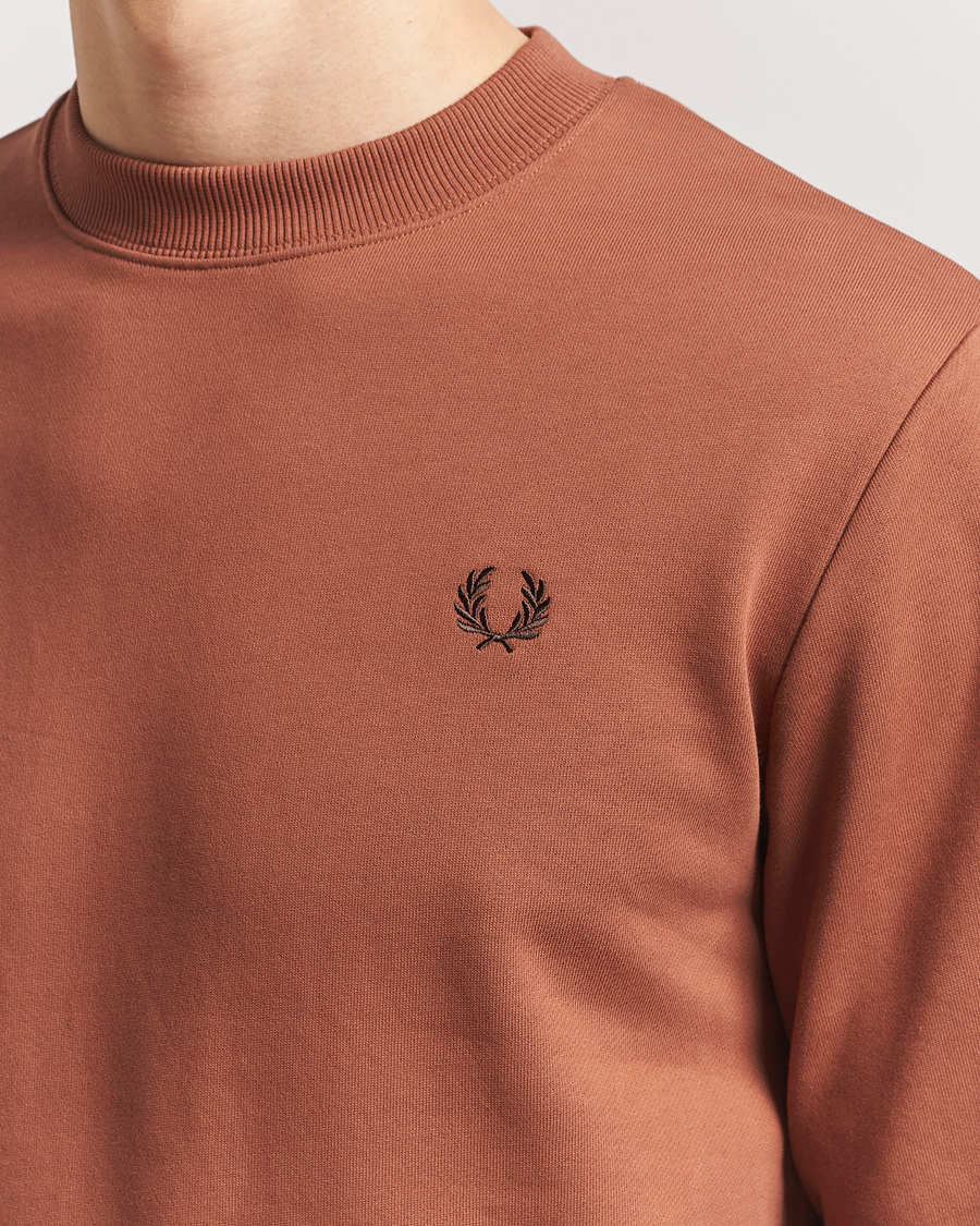 Hombres | Jerséis y prendas de punto | Fred Perry | Crew Neck Sweatshirt Cinnamon Brown