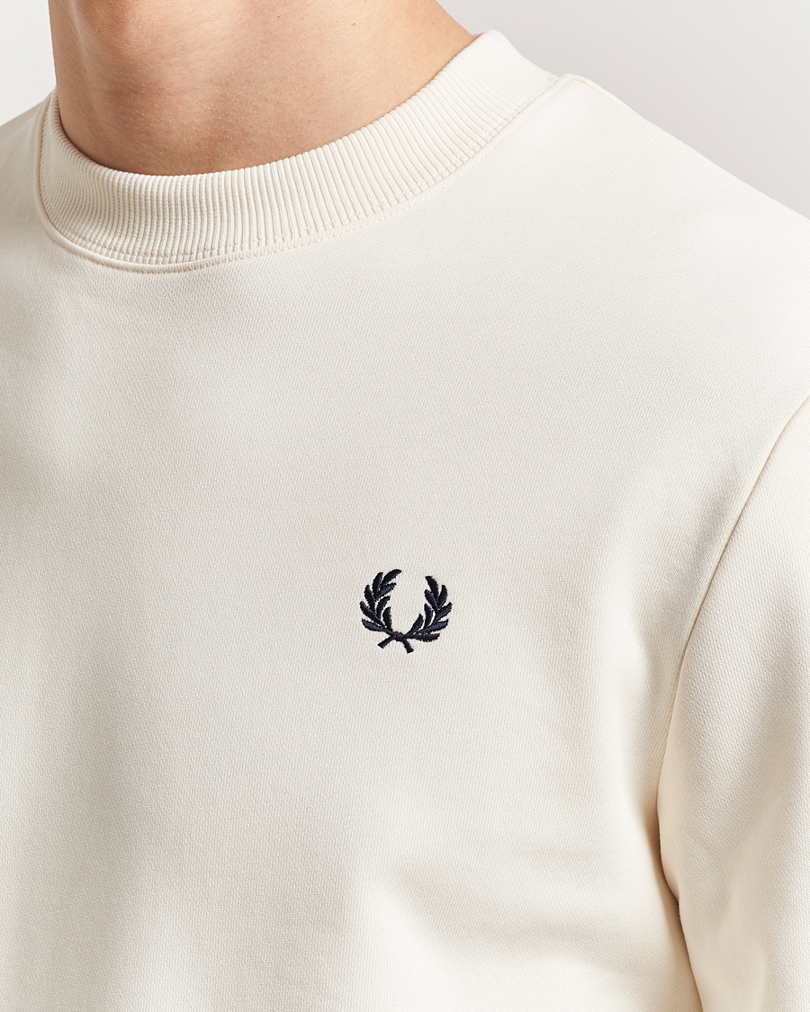 Hombres | Jerséis y prendas de punto | Fred Perry | Crew Neck Sweatshirt Ecru