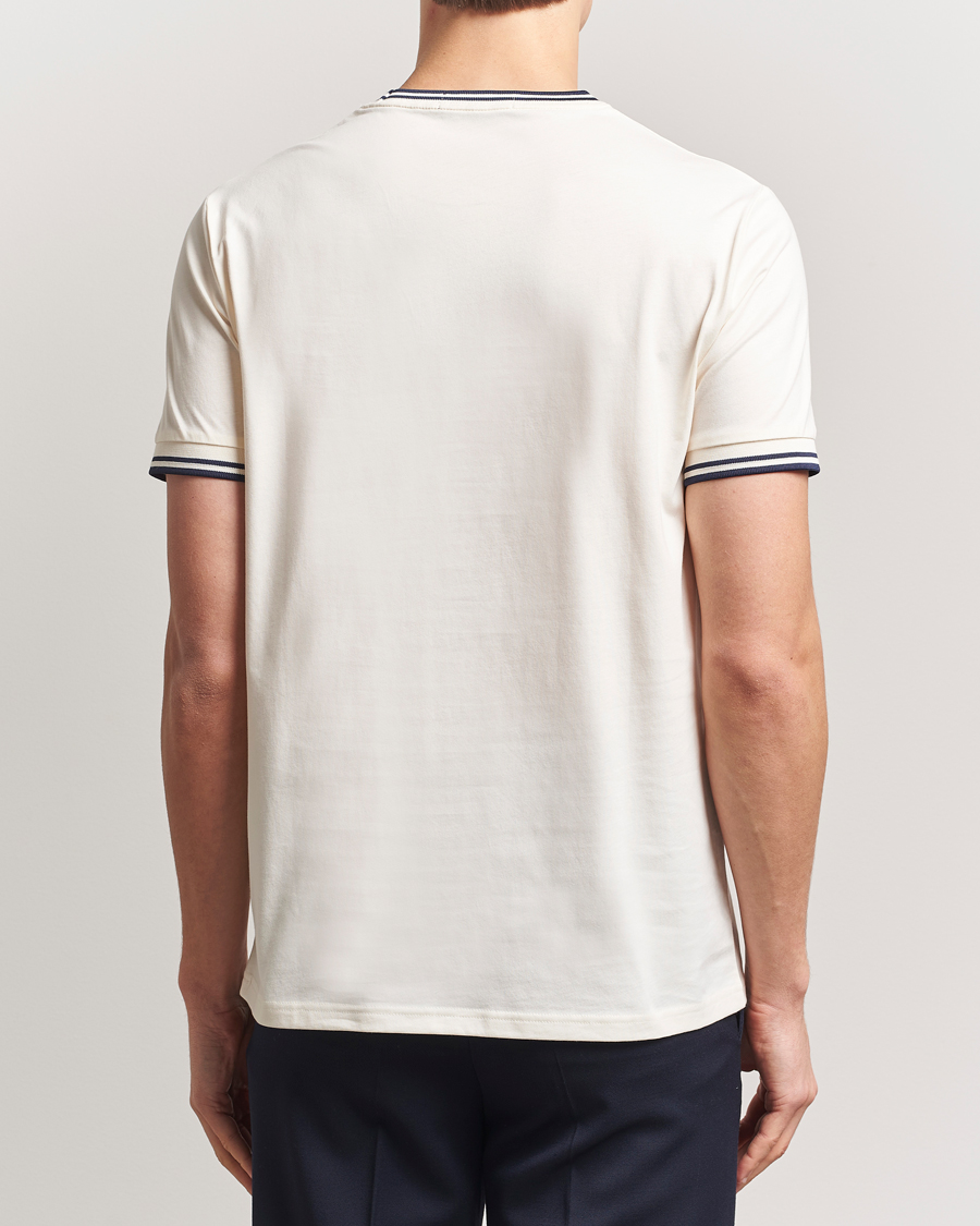 Hombres | Camisetas | Fred Perry | Twin Tipped T-Shirt Ecru