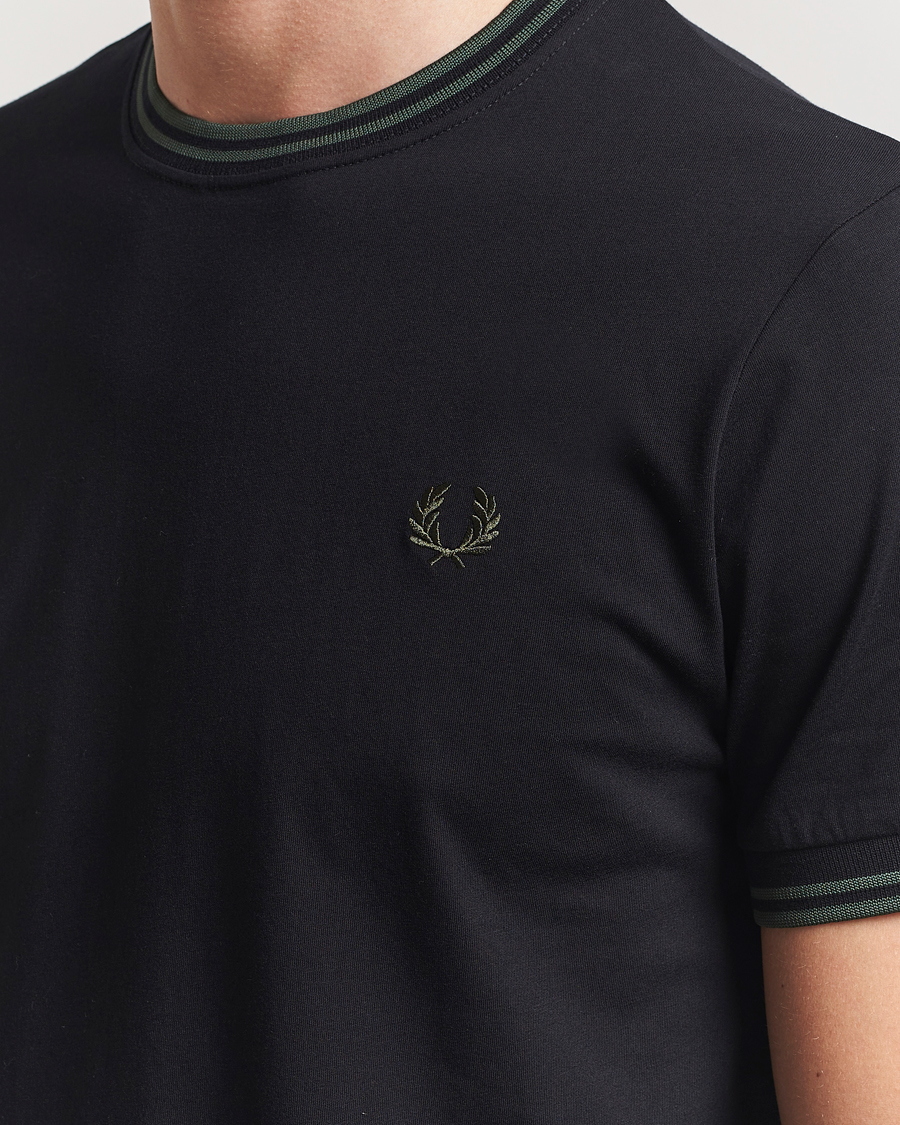 Hombres | Camisetas | Fred Perry | Twin Tipped T-Shirt Black