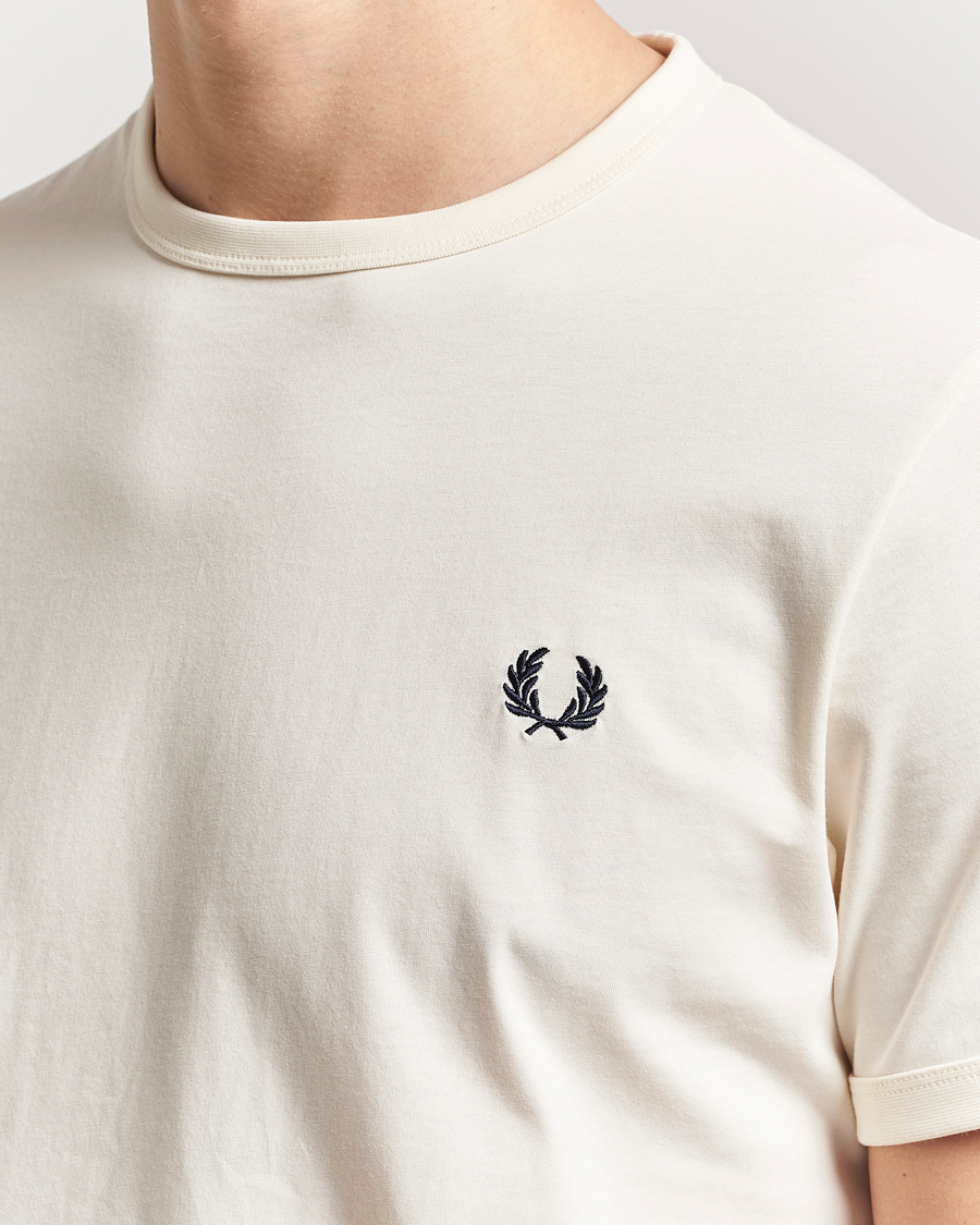 Hombres | Camisetas | Fred Perry | Ringer T-Shirt Ecru