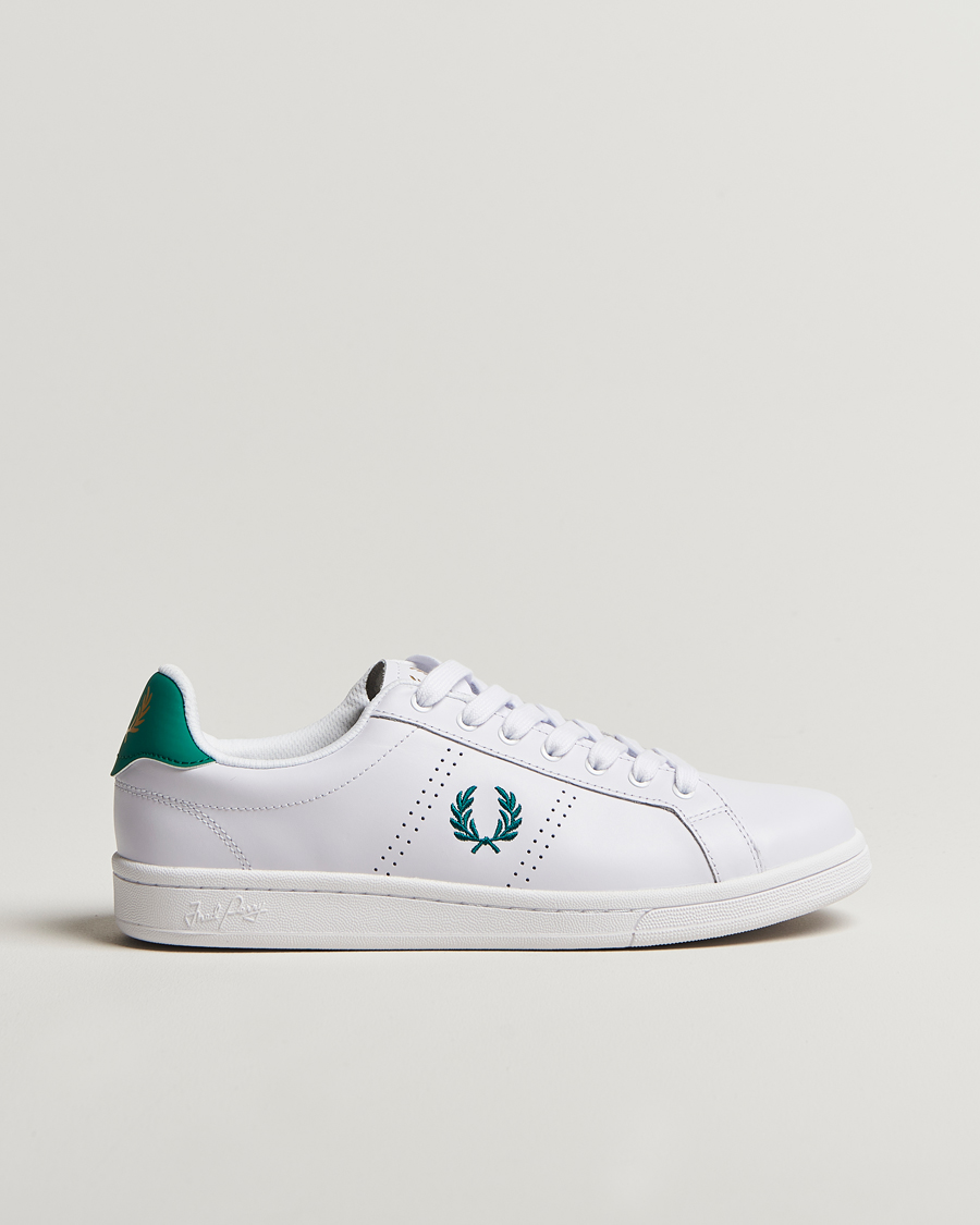 Hombres | Fred Perry B721 Leather Sneaker White/Court Green | Fred Perry | B721 Leather Sneaker White/Court Green