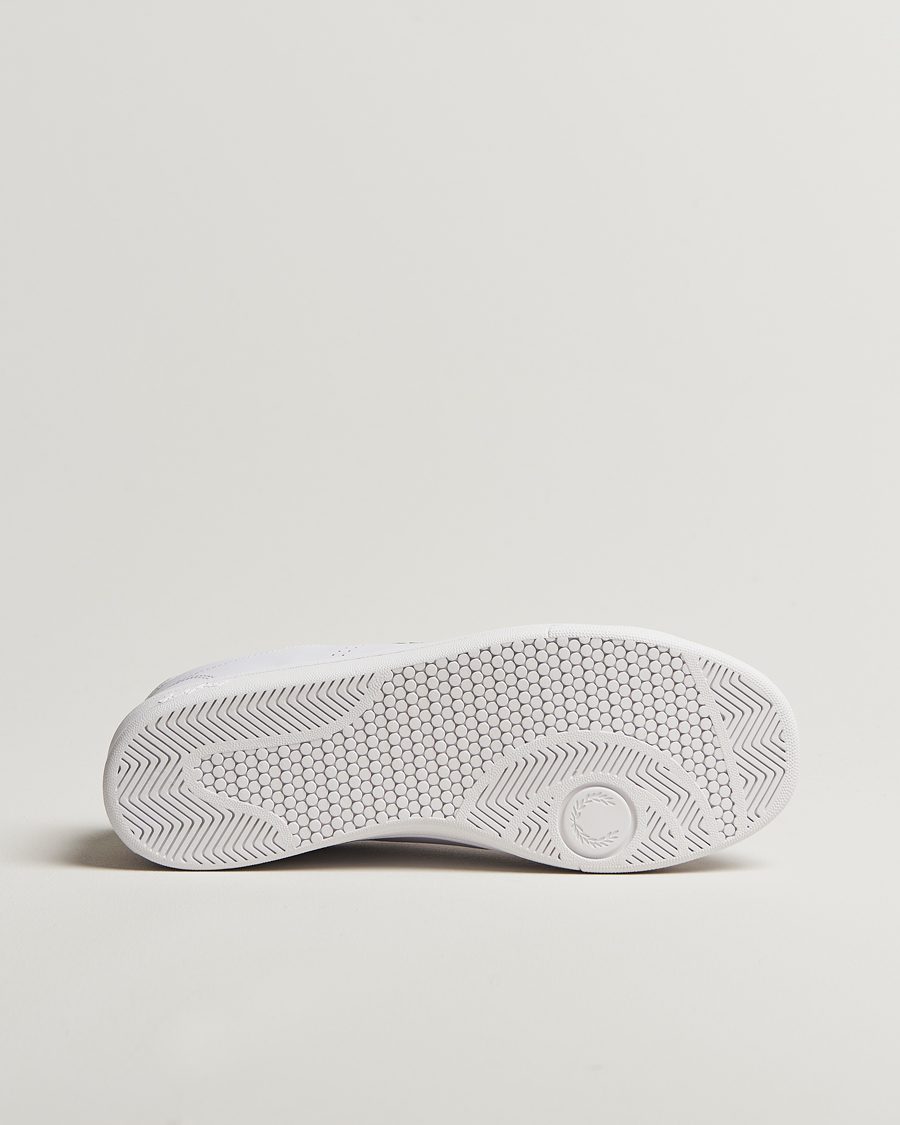 Hombres | Fred Perry B721 Leather Sneaker White/Court Green | Fred Perry | B721 Leather Sneaker White/Court Green