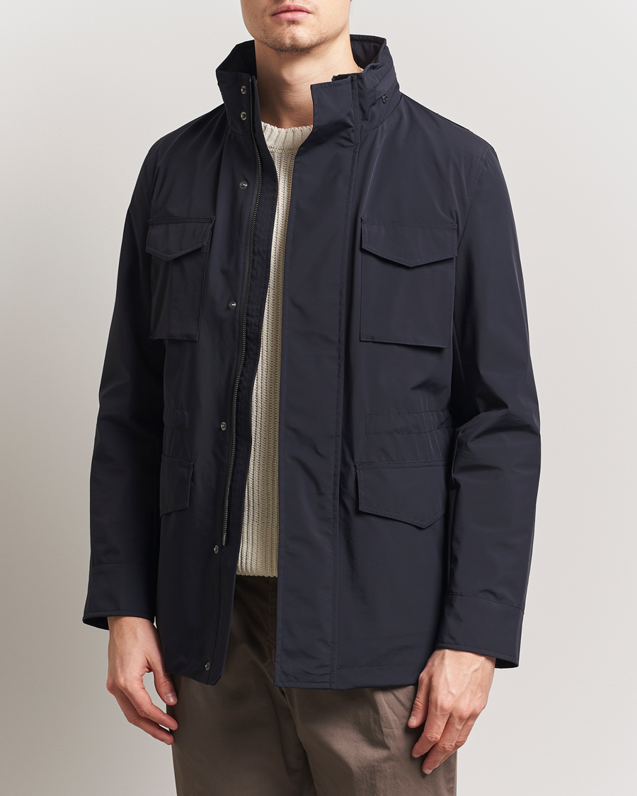 Hombres | Abrigos y chaquetas | Oscar Jacobson | M65 Nylon Field Jacket Navy