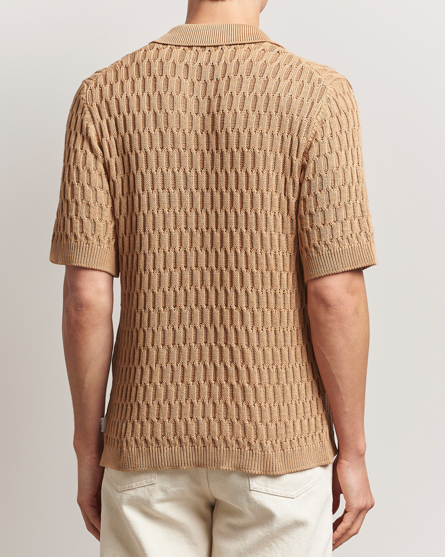 Hombres | Camisas | Peregrine | Cove Knitted Short Sleeve Shirt Sand