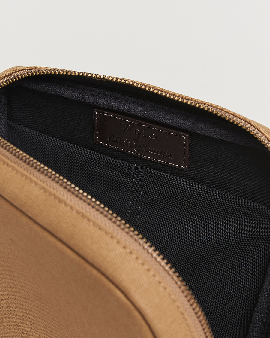 Hombres | Polo Ralph Lauren Canvas/Leather Washbag Montana Khaki | Polo Ralph Lauren | Canvas/Leather Washbag Montana Khaki