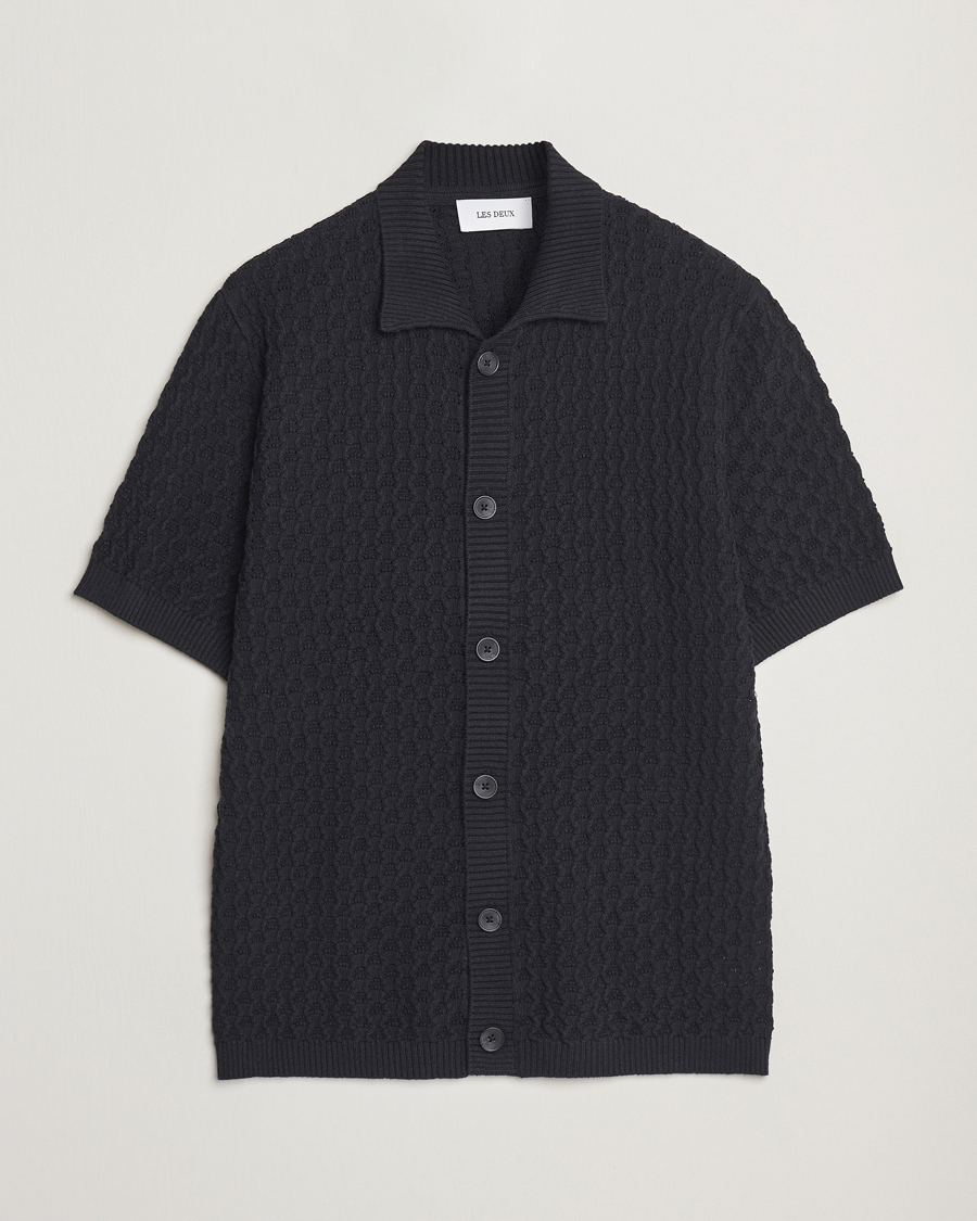 Hombres | Camisas | LES DEUX | Gespertus Knitted Short Sleeve Shirt Black