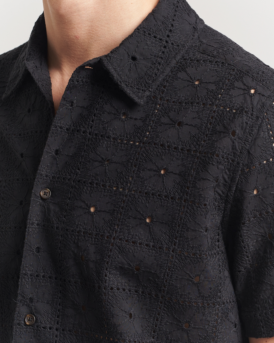 Hombres | Camisas | LES DEUX | Hector Anglaise Short Sleeve Shirt Black