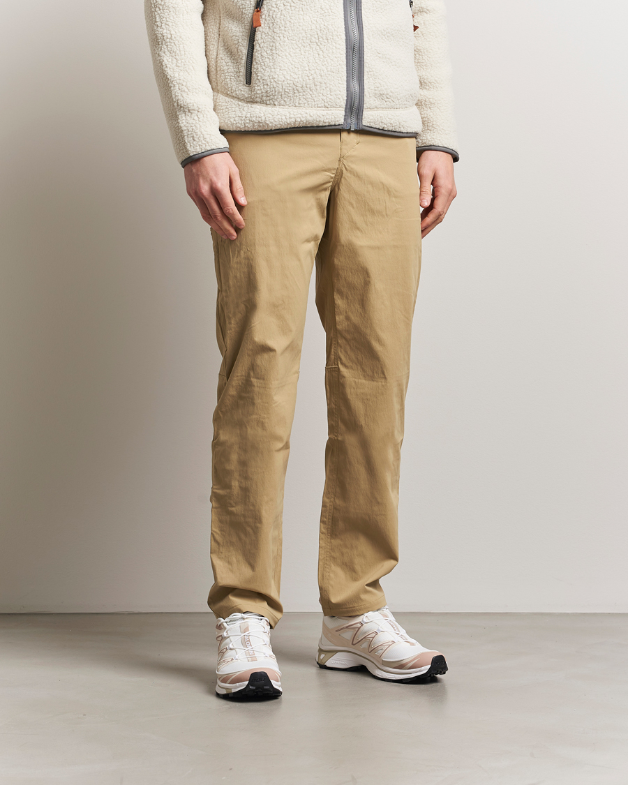 Hombres | Pantalones | Patagonia | Quandary Hike Pants Classic Tan